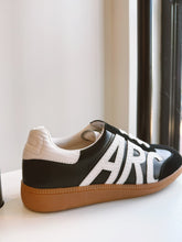 ARC Gum Sneaker - Black/White