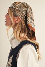 Woodworks Scarf