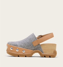 Roam'n Clog