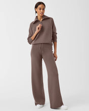 AirEssentials Wide Leg Pant - Smoke