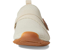 Newbury - Cream