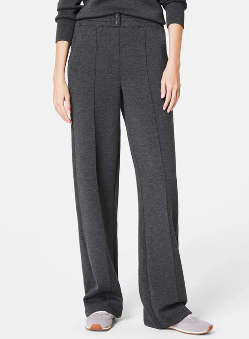 AirEssentials Brushed Straight Leg Pants