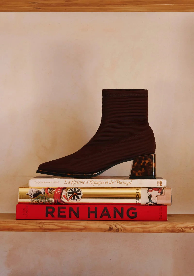 Inger 2 - Brown