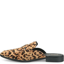 Mikah - Leopard