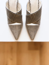 Teslee - Navy Raffia