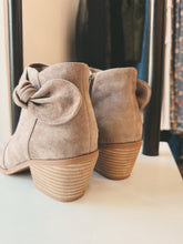 Emerson - Taupe
