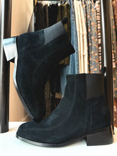 Strider - Black