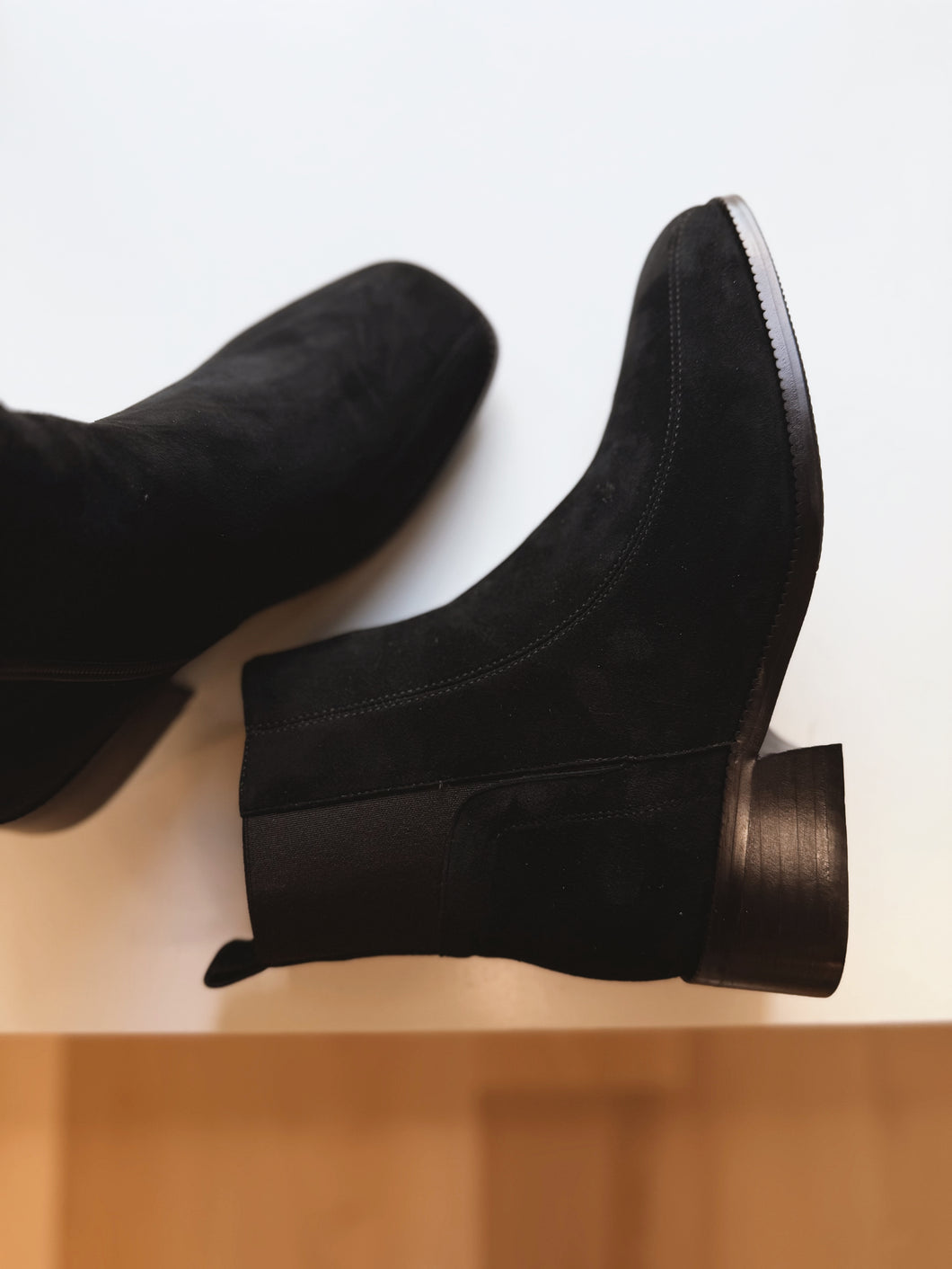 Strider - Black