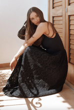 Alva Midi Dress