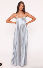 Arletta Dress