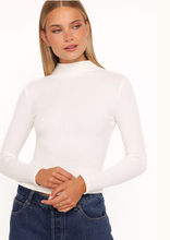 Andromeda Mock Neck