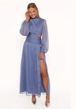 Neveah Dress