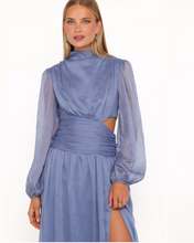 Neveah Dress