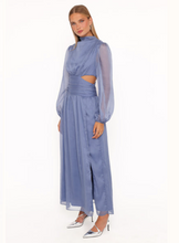 Neveah Dress