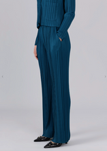 Peacock Pleated Pants