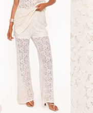 Sammy Embroidered Set